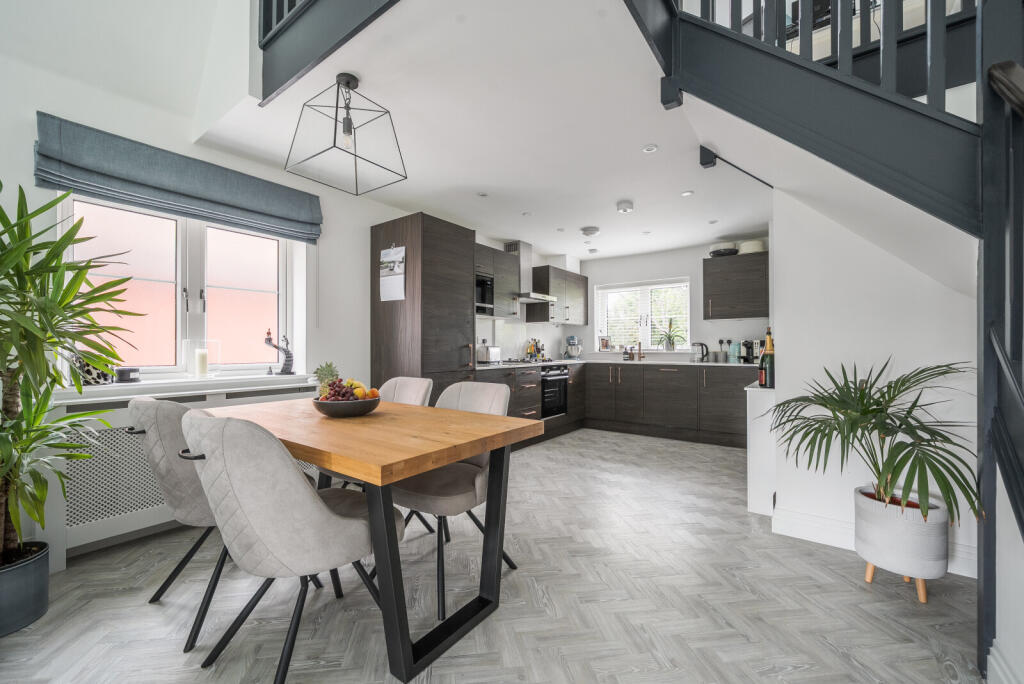 1296709-16-6839ad...