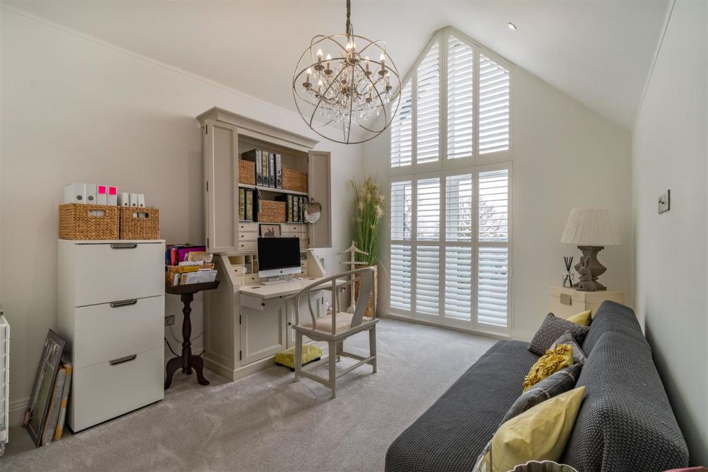 8496165-interior19.jpg