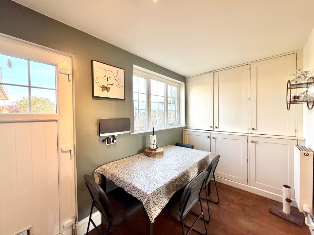 Breakfast Room
