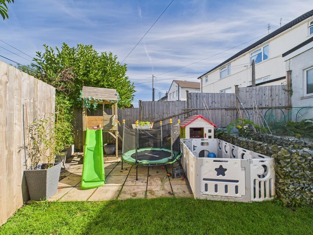 CAM02089G0-PR0575...