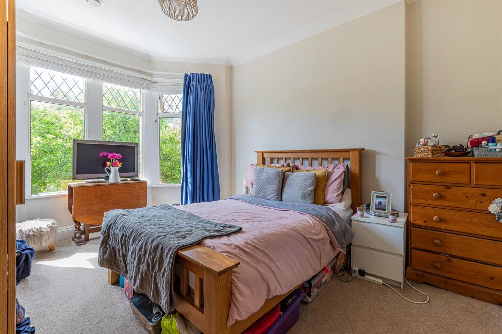 Amesbury Road 47-16.jpg