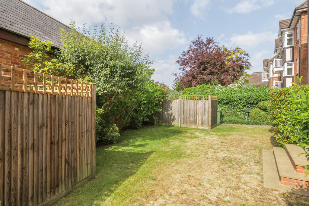 1298134-5-682ee68...