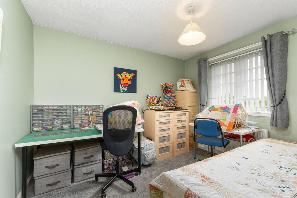 33 Birkdale Park ...