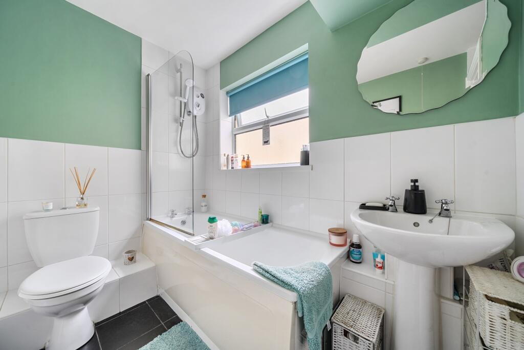 1375393-8-690a1373e59f5