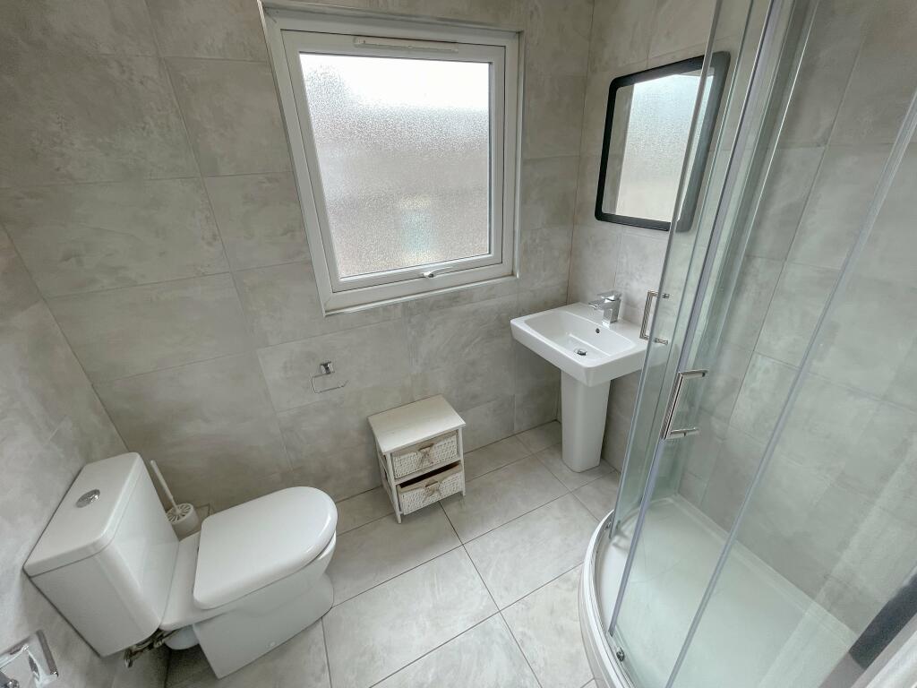 128 Cranborne(2)