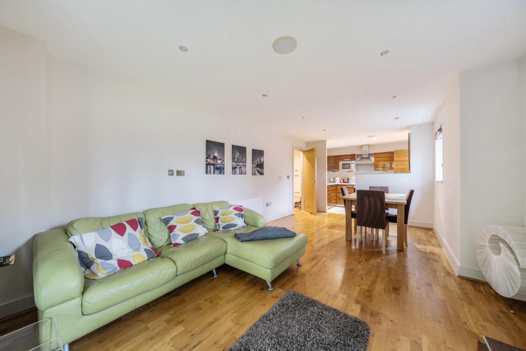 1363019-3-68ee61d...