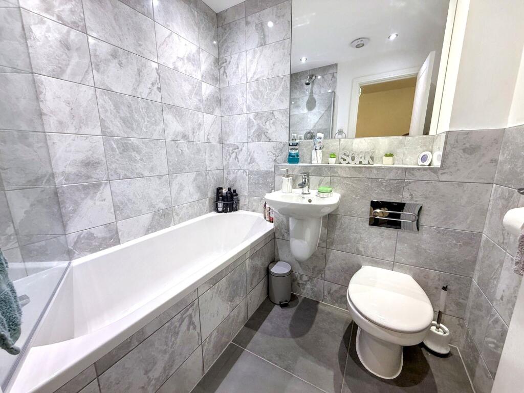 Fairhaven Way, The Fairways, Cramlington, Northumberland, NE23 8BS