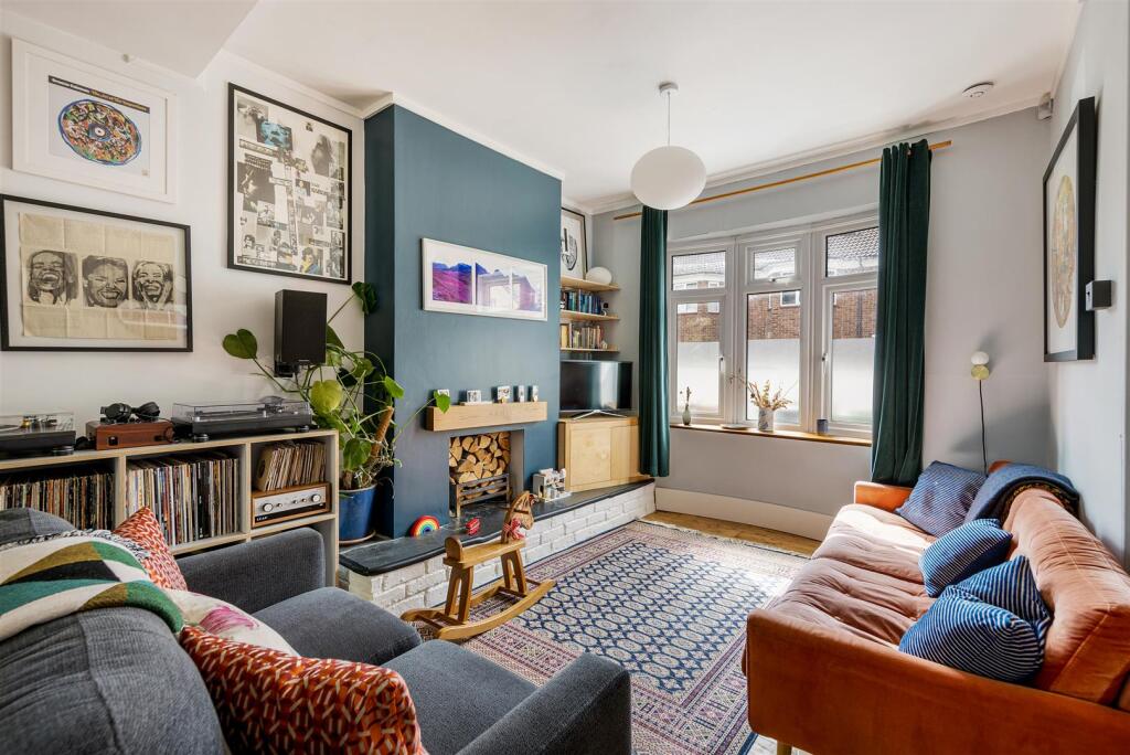 Ritchings Avenue, E17