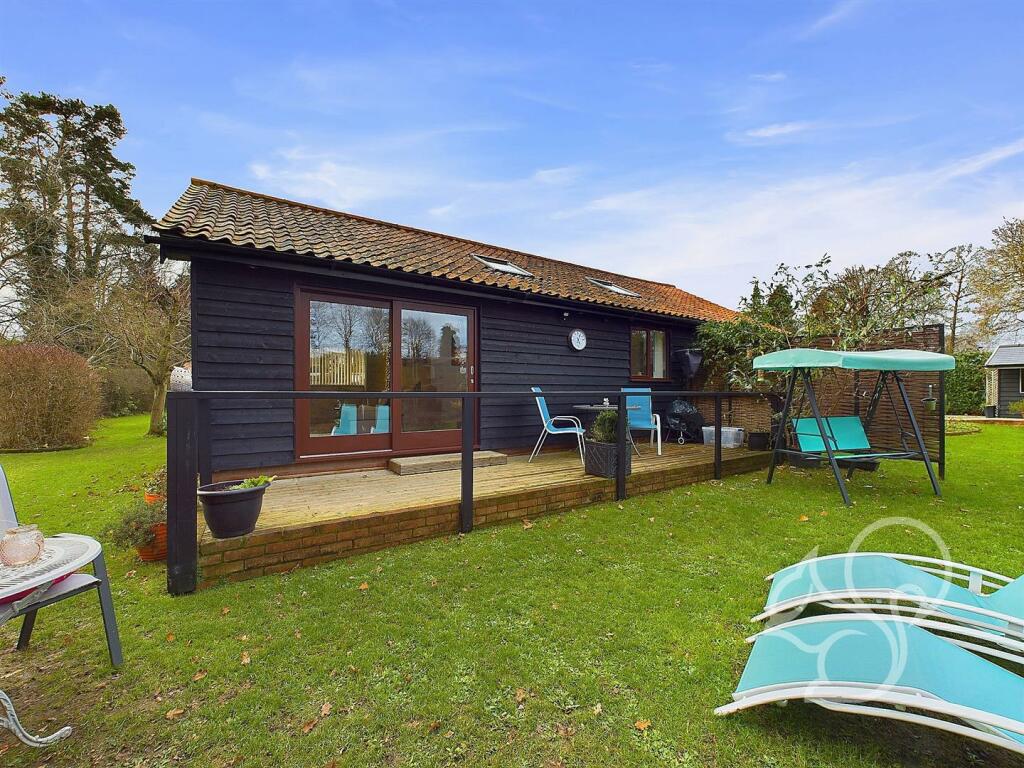 Annexe Rear