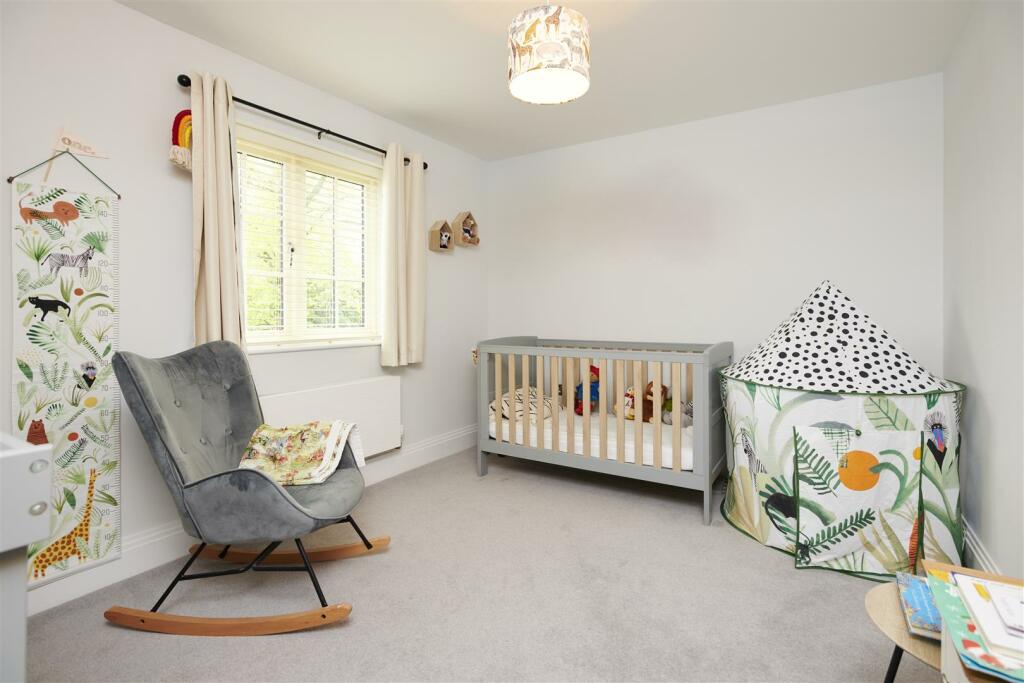 _HIP5437 - Bedroom 4.jpg