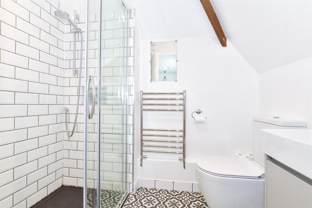 Room 4(Seller Uses As A Shower Room)