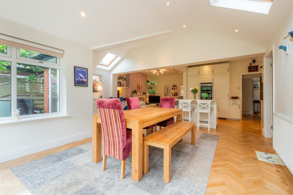 Open Plan Living Dining Kitchen Aspect 7