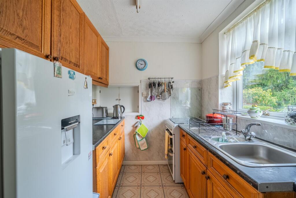 33 Hawthorn Road-14.jpg