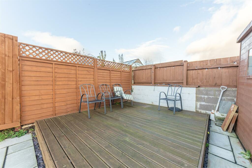 16 Clark Avenue-19.jpg