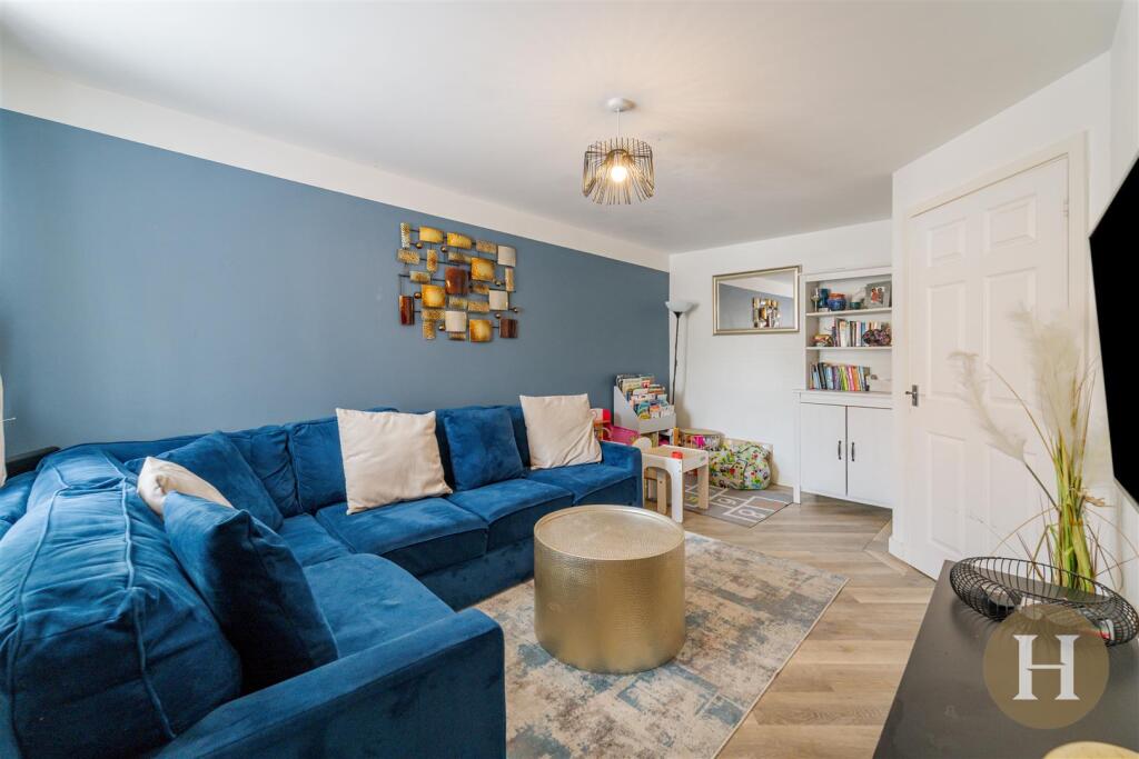 Hadleigh Estate Agents-1.jpg