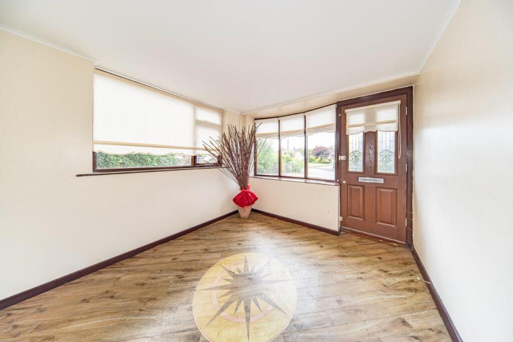 35 Longmeadow Road entrance.jpg