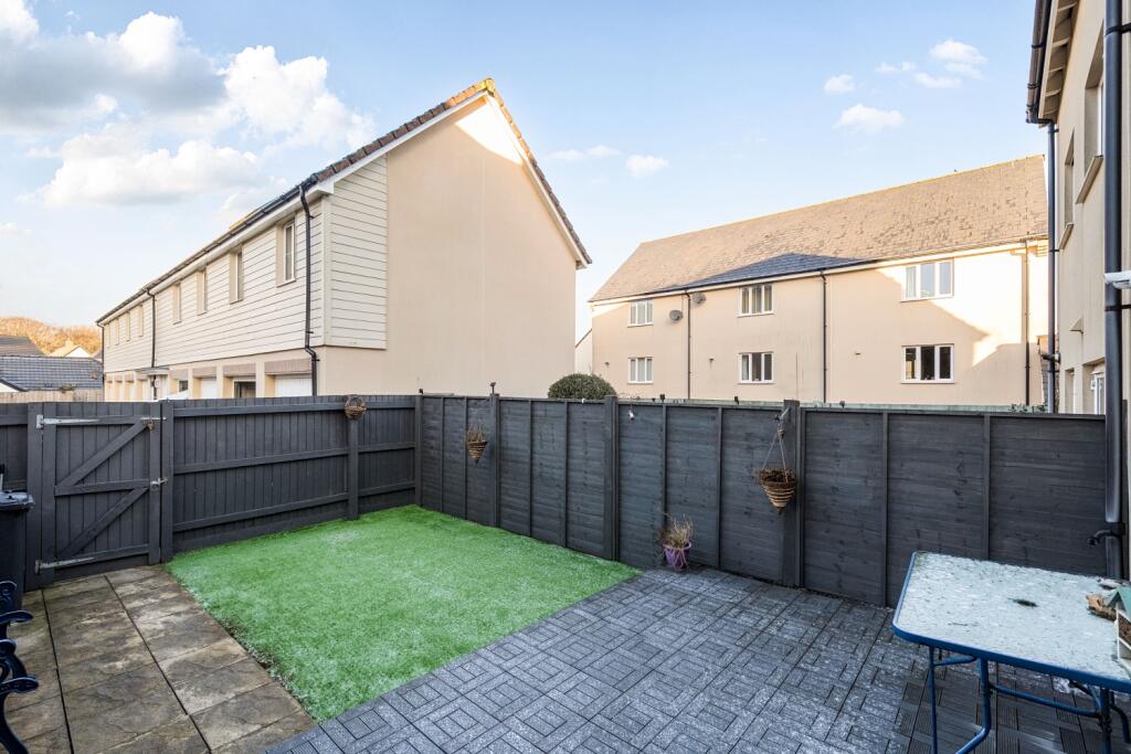 1394827-4-695b8f64acf5e