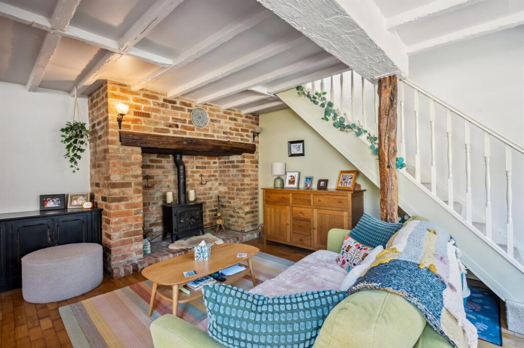 Inglenook fireplace.jpg