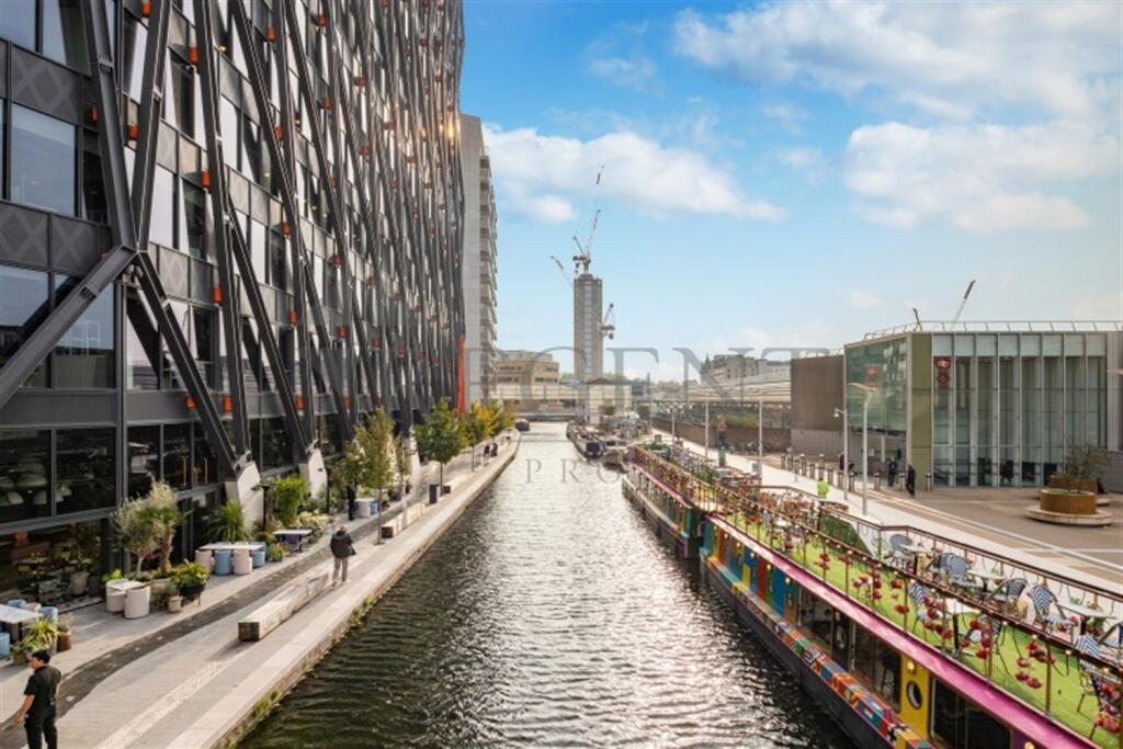 Canalside Walk