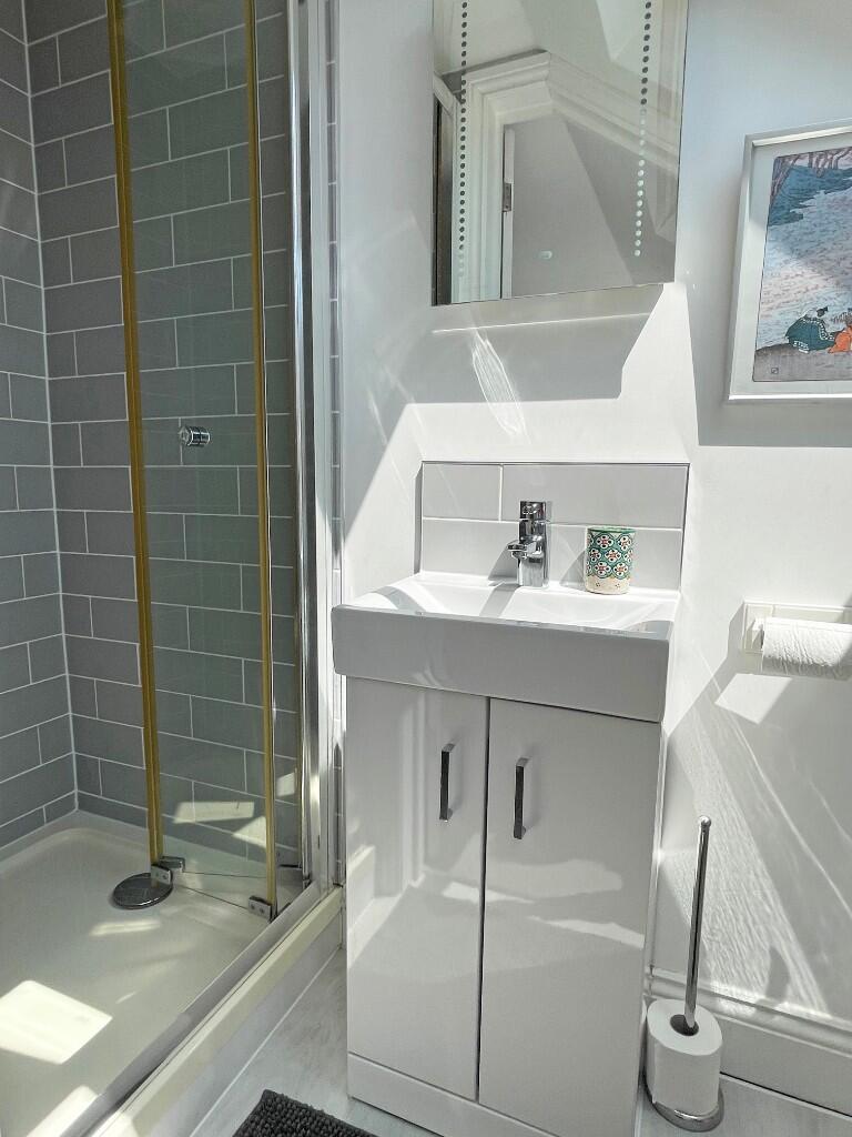 En-Suite Shower/WC