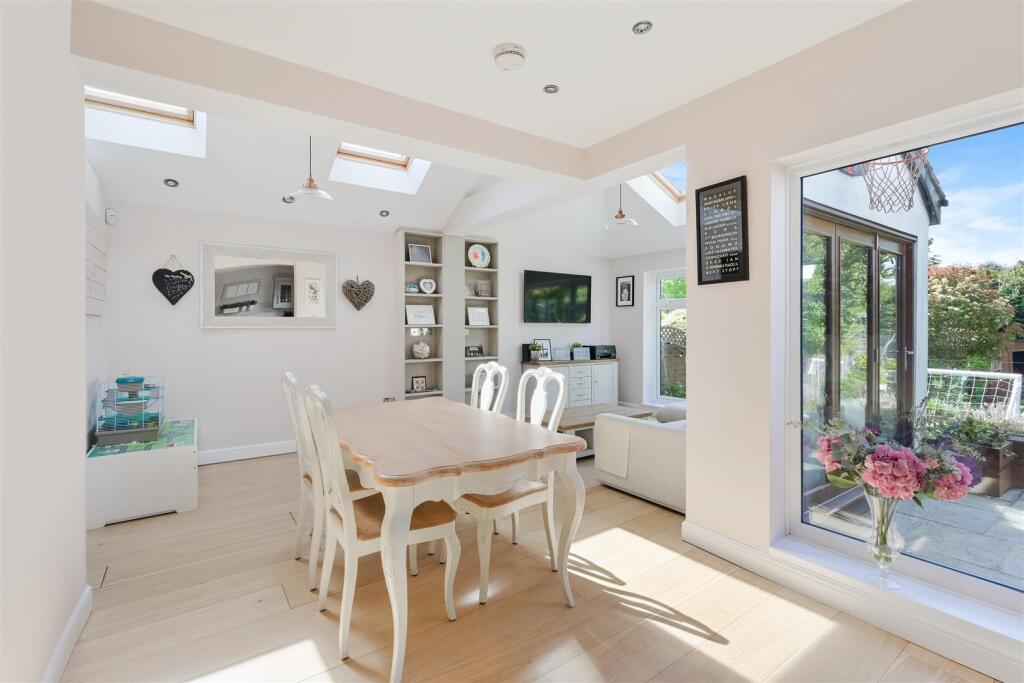 GLENFIELD ROAD, 32 (16).jpg