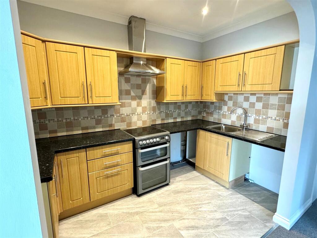 Flat 1, Compass Rose Kitchen