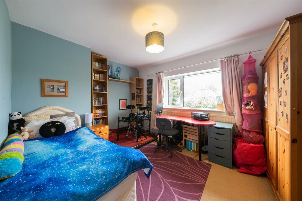 51 Russet Road-018.jpg