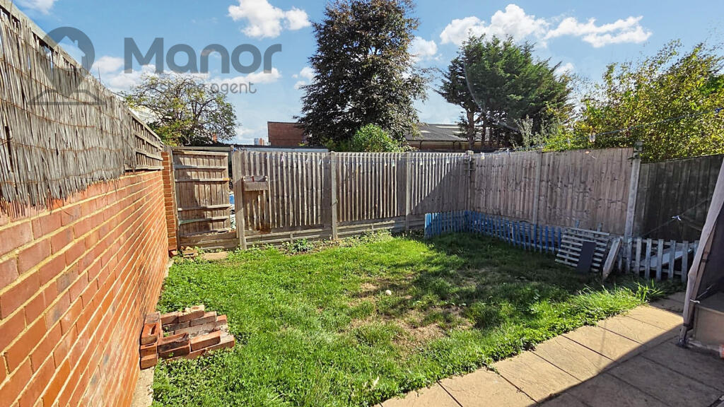 WhatsApp Image 2025-09-08 at 16.16.22