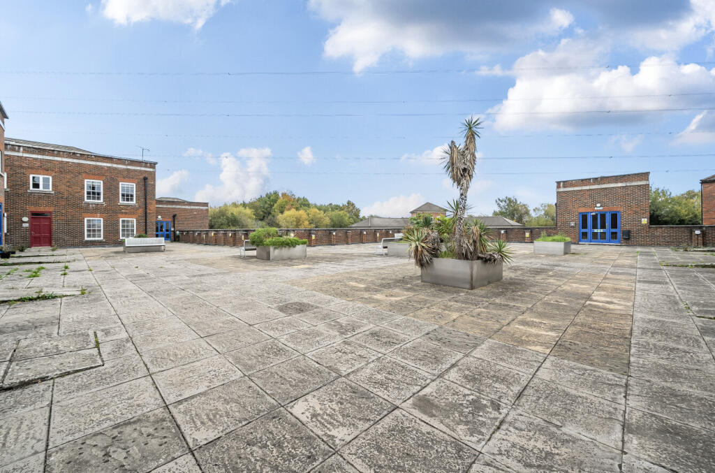 1369651-15-68efc7...