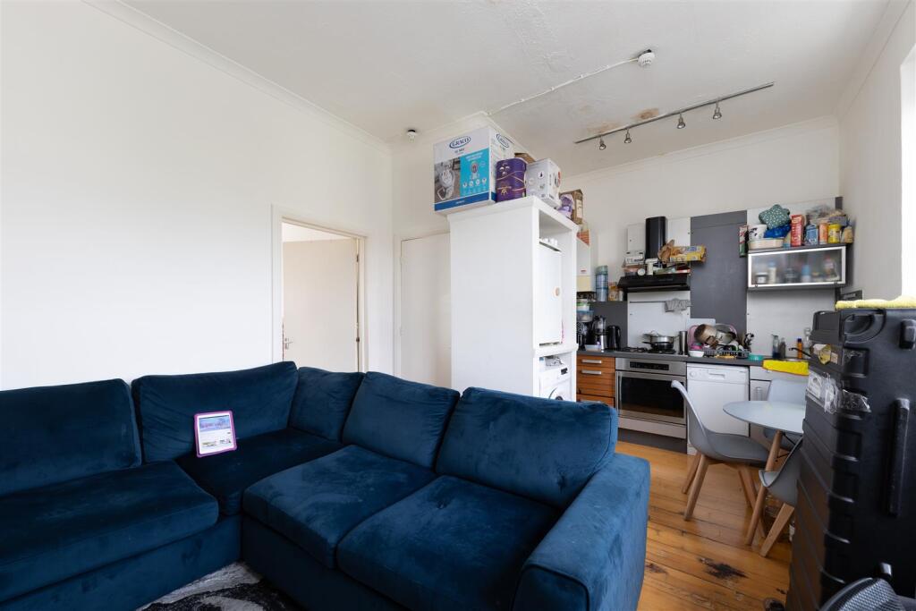 Flat 3.jpg