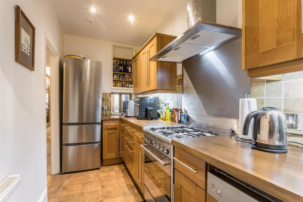 14A Brunswick Terrace-4.jpg