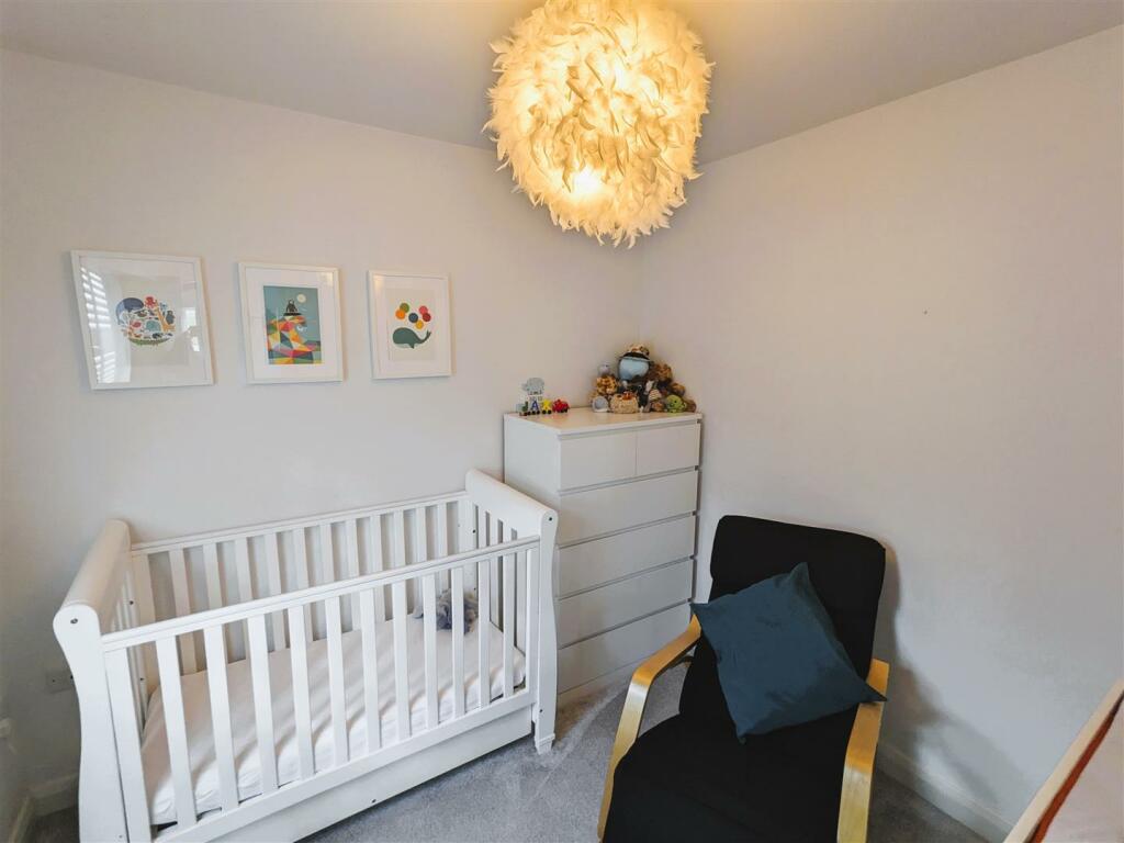 Fifth Cot Room