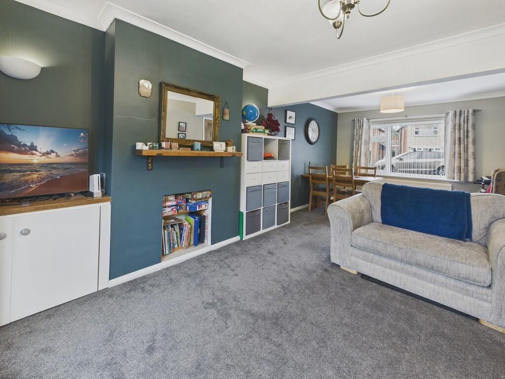 CAM04273G0-PR0217...