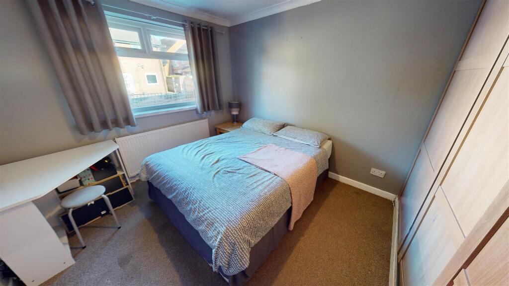 Dearnham Avenue Bedroom
