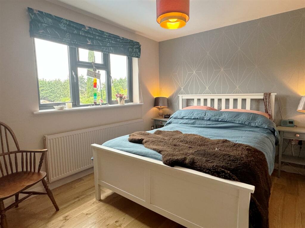 Bed 2.JPG