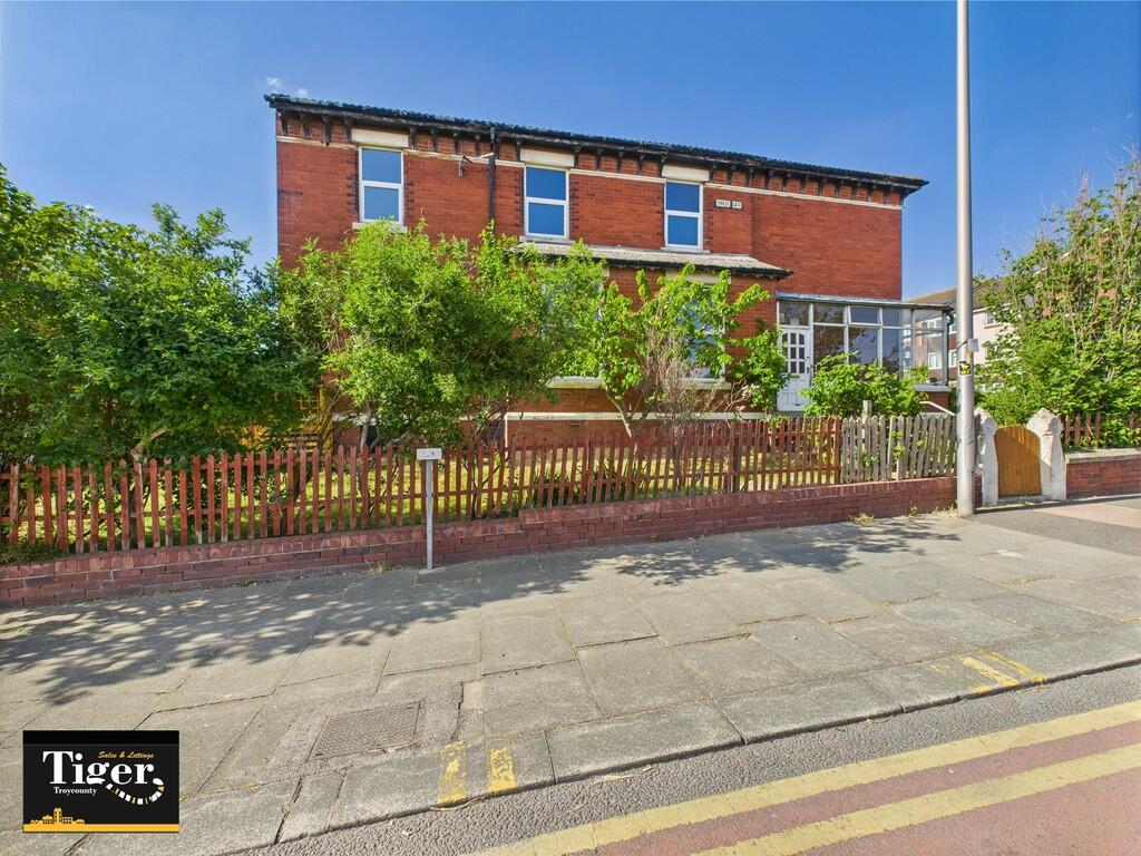 CAM03440G0-PR0320...