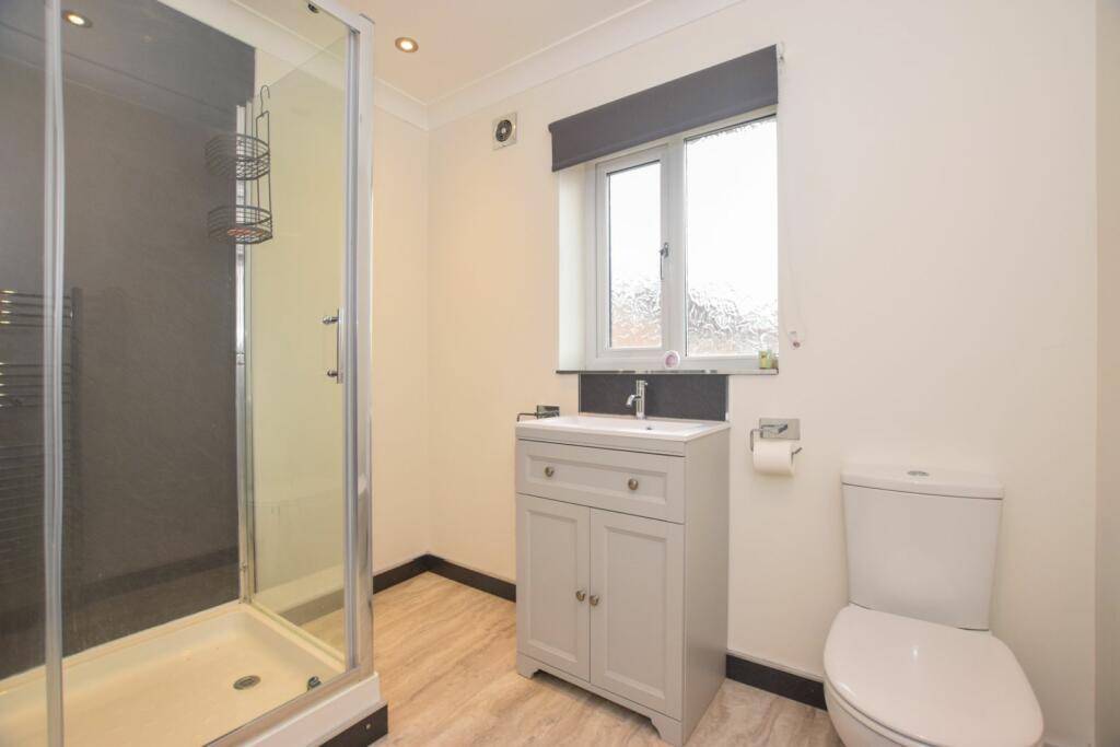 Master En-suite