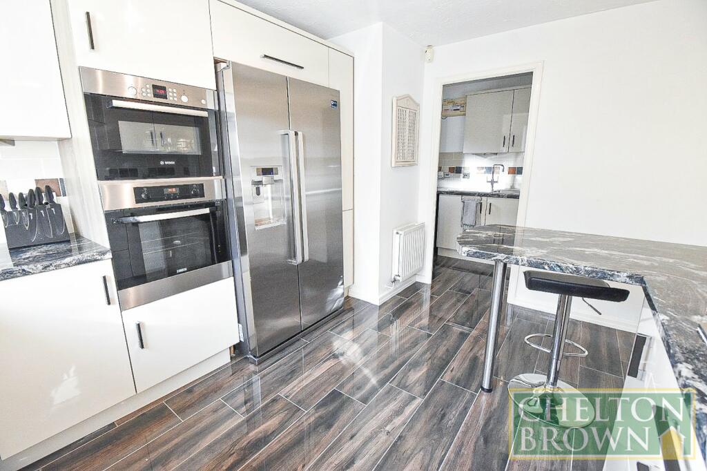 Kitchen &amp; Utility