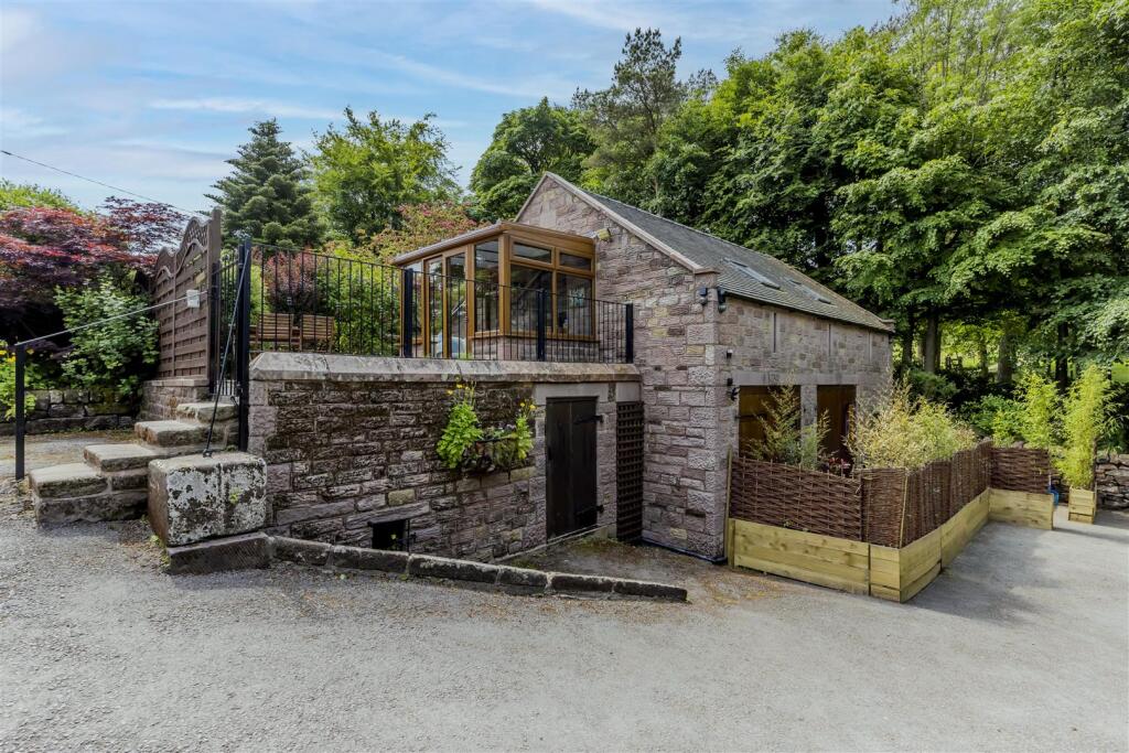 WILLOW COTTAGE