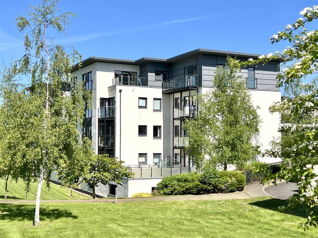 Burnbrae Park, Edinburgh