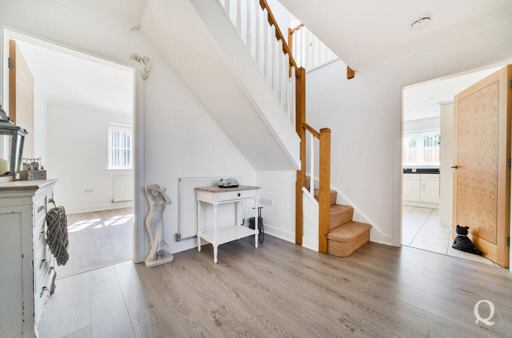 6dd31dc4-d6fd-4ac...