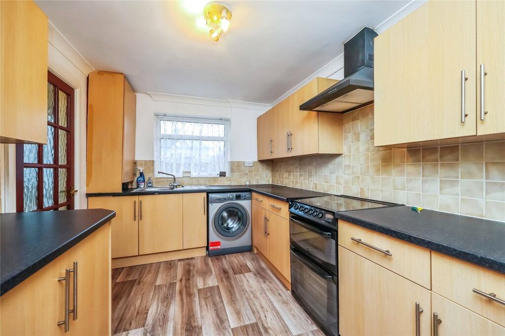 Fitted Kitchen