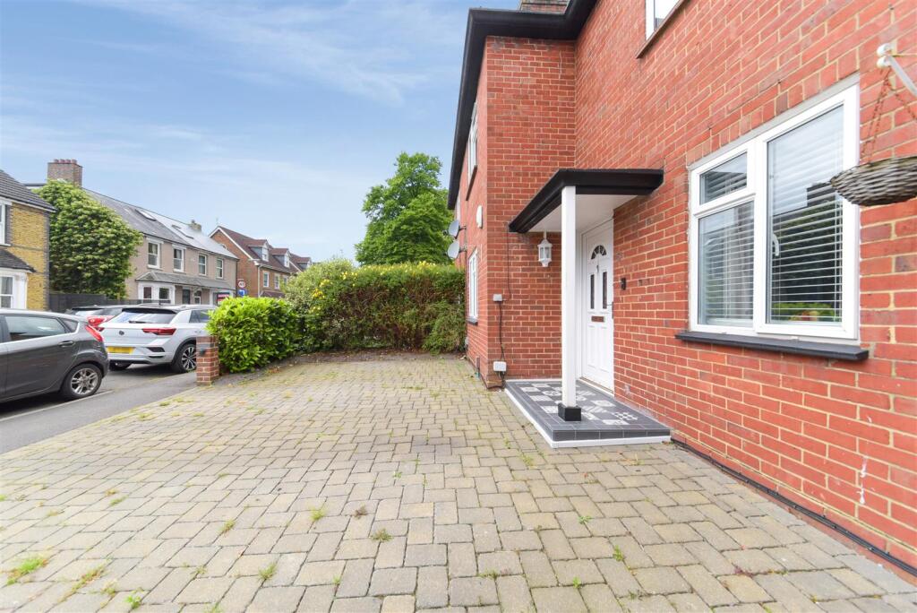 LYME REGIS ROAD,5 -34.jpg