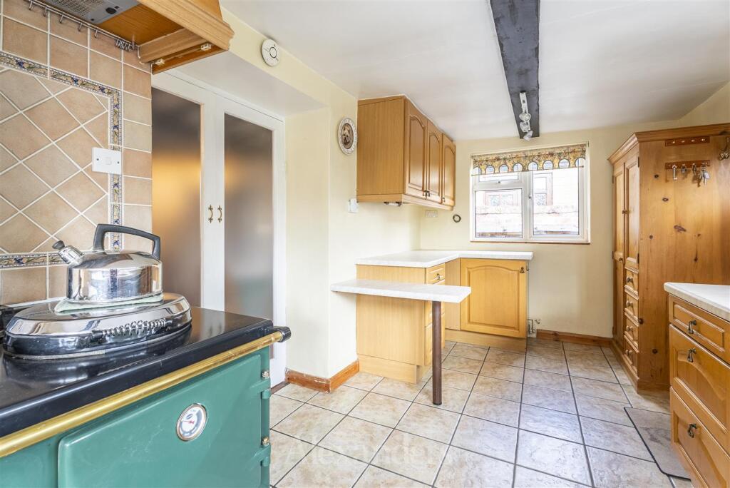 18 school hill-7.jpg