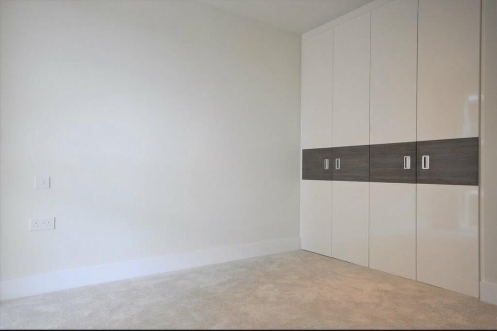 bedroom3