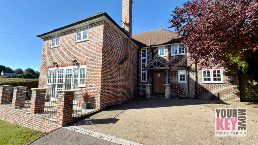 Canterbury Road, Elham, Canterbury, Kent CT4 6UE