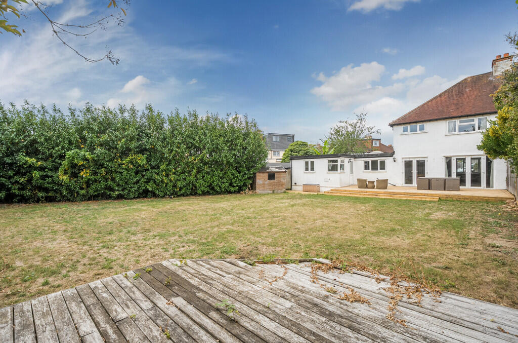 1333982-5-68ad88e...