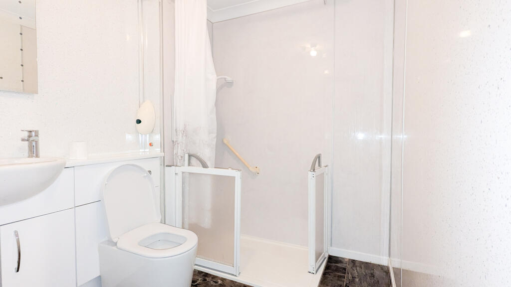 Wet room 1