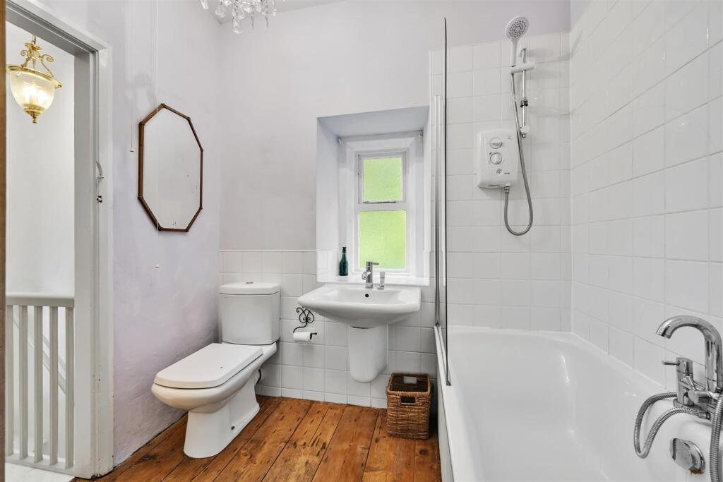 Saxton Mee  48 Middle Row 0005.jpg