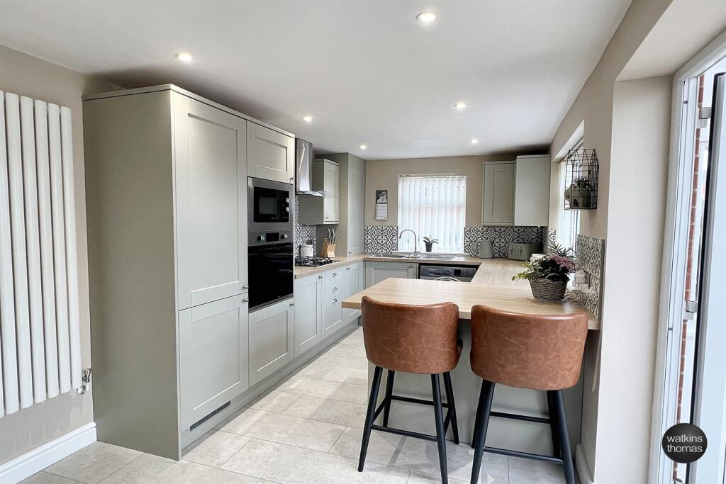 kitchen breakfast ro